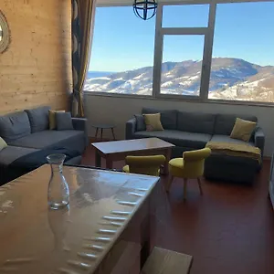 https://appartement-8-couchages-au-lioran-rando-vtt-ski.hotels-rhonealpes.com